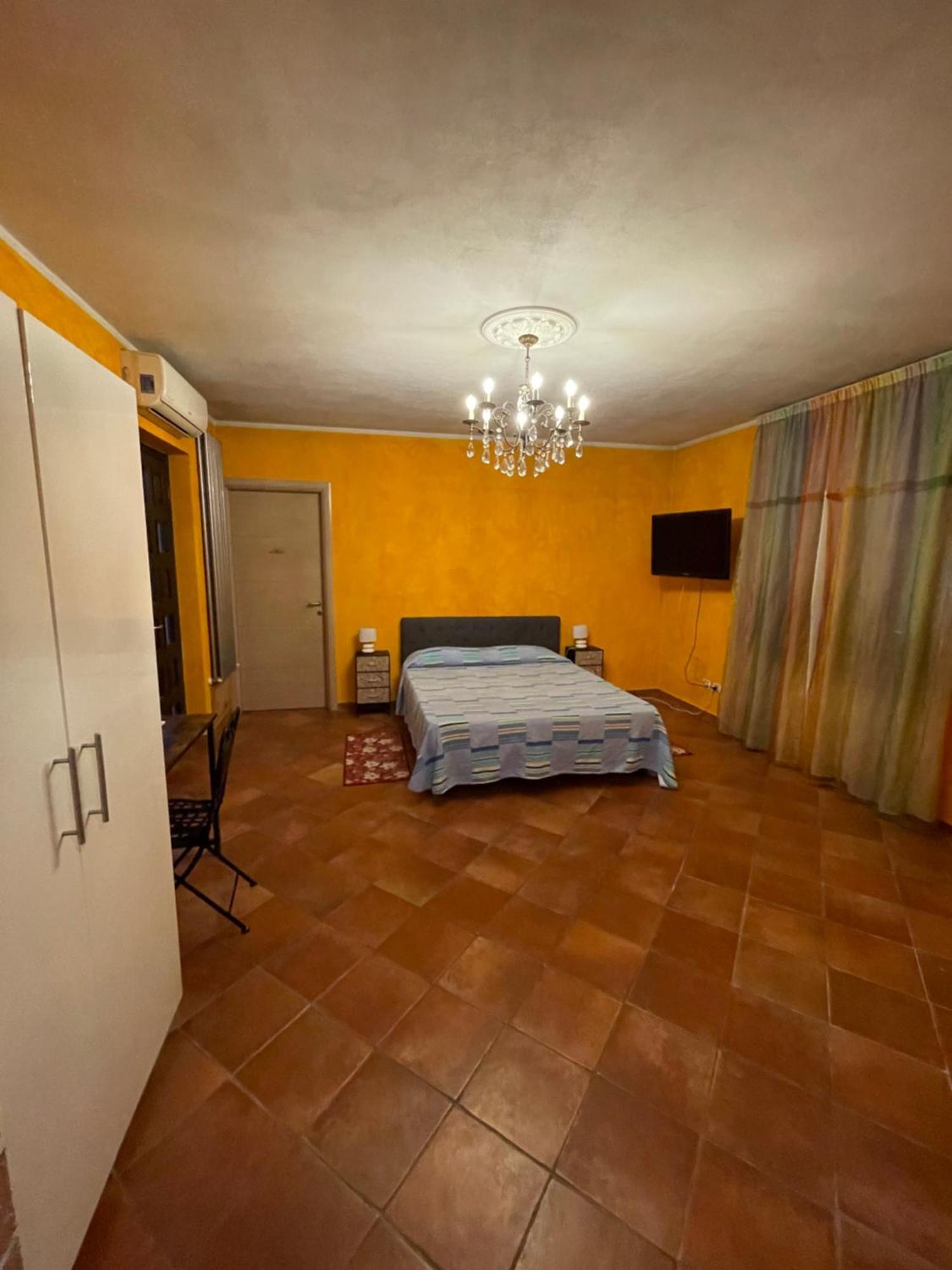Court Inn Galliate Kültér fotó
